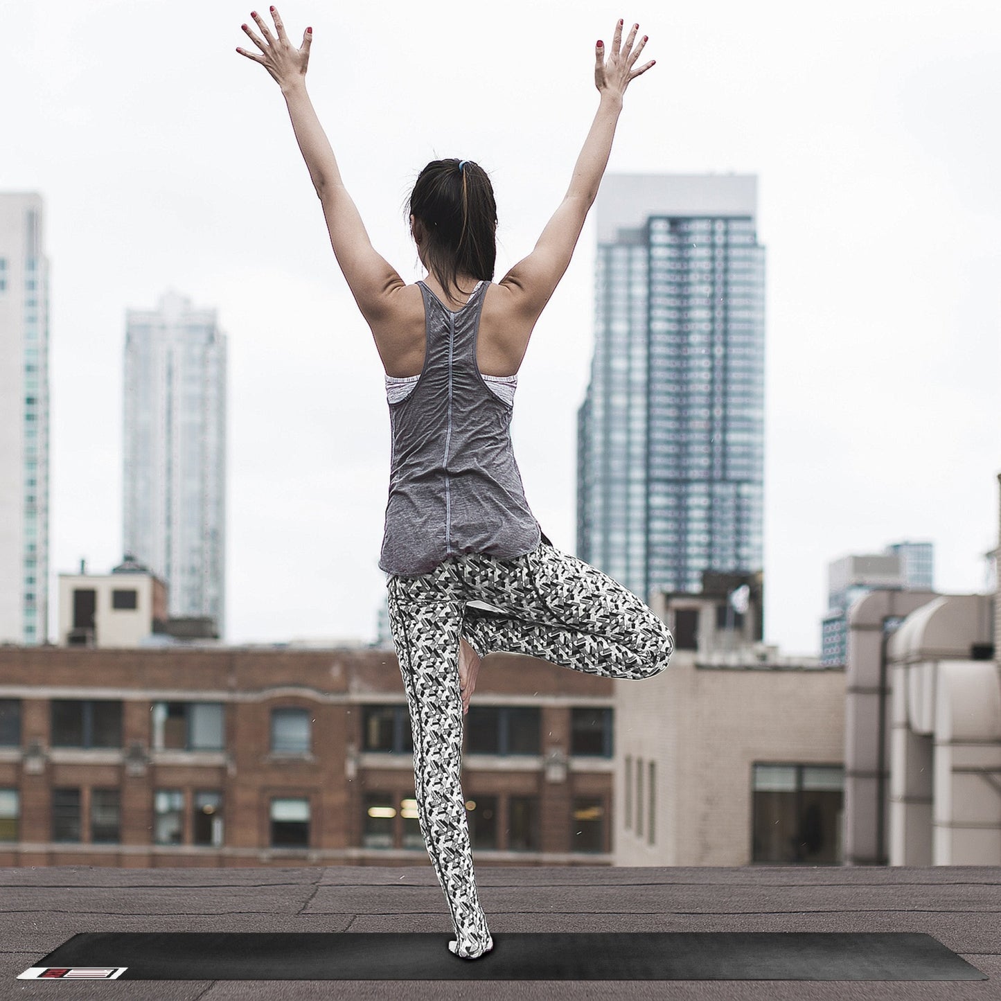 illTech - Suede Anti-slip Yoga Mat
